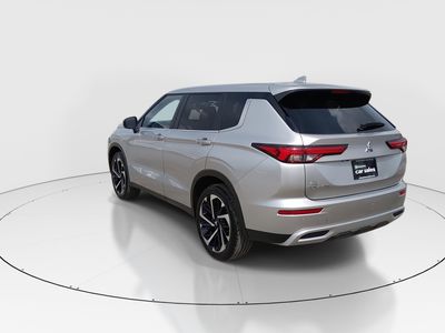 2024 Mitsubishi Outlander - Photo 5