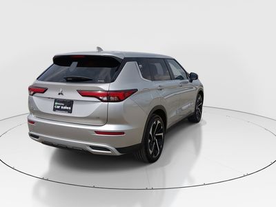 2024 Mitsubishi Outlander - Photo 7