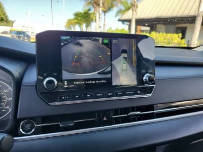 2024 Mitsubishi Outlander — photo 20 view