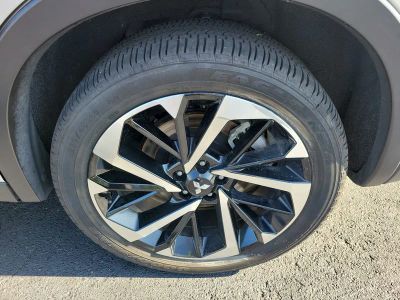 2024 Mitsubishi Outlander — photo 33 view