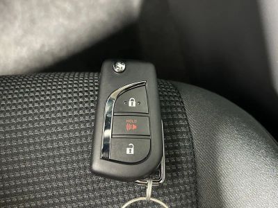 2023 Toyota RAV4 — photo 30 view