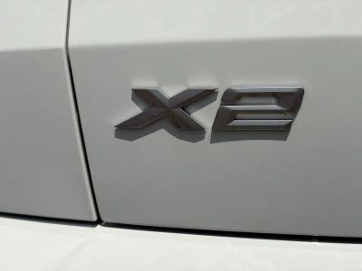 2026 BMW X2 — photo 11 view