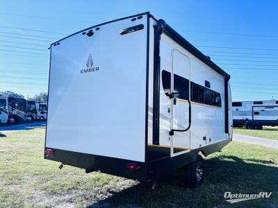 2025 Ember RV E-Series - Photo 3