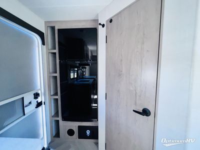 2025 Ember RV E-Series - Photo 11
