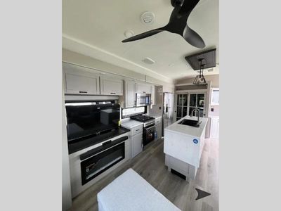 2026 Jayco North Point - Photo 23