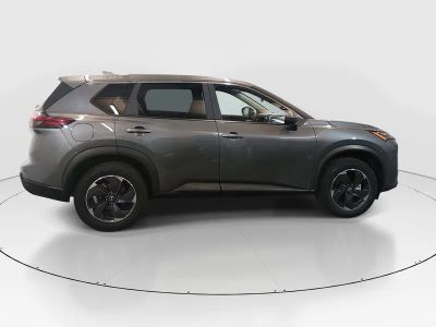 2025 Nissan Rogue — photo 8 view