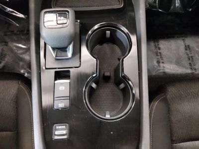 2025 Nissan Rogue — photo 18 view