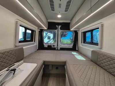 2027 Thor Motor Coach TELLARO — photo 14 view