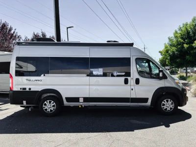 2027 Thor Motor Coach TELLARO — photo 16 view