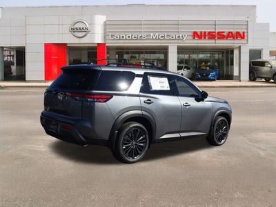 2026 Nissan Pathfinder - Photo 3