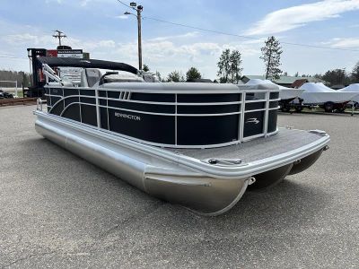 2025 Bennington 22 SXSR NA — front three-quarter view