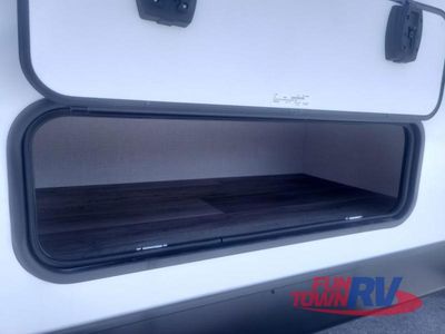 2025 Venture RV Stratus - Photo 6