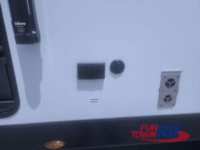 2025 Venture RV Stratus - Photo 13