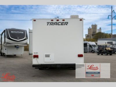 2014 Tracer Air Touring 240 — photo 8 view