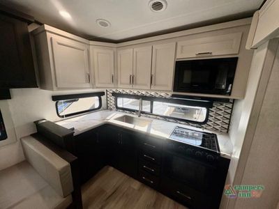 2025 Keystone RV Arcadia Super Lite - Photo 21