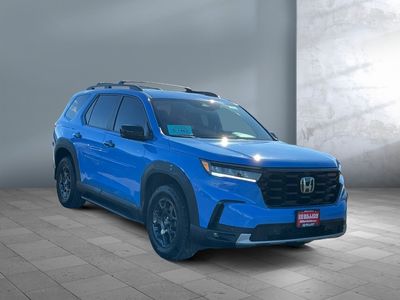 2024 Honda Pilot — photo 8 view