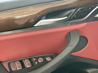 2023 BMW X3 — photo 18 view