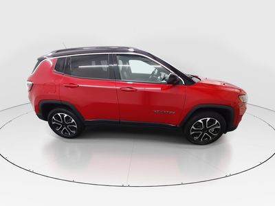2023 Jeep Compass — photo 8 view