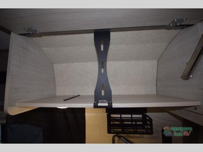 2026 Winnebago Solis - Photo 43
