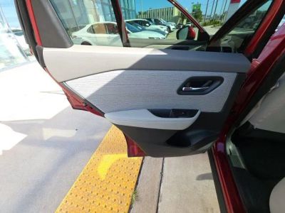 2023 Nissan Rogue — photo 22 view