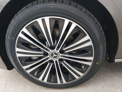 2023 Mercedes-Benz CLA — photo 10 view