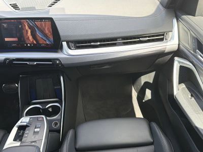 2025 BMW X2 — photo 15 view