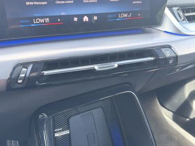 2025 BMW X2 — photo 28 view
