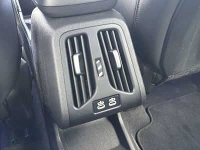 2025 BMW X2 — photo 16 view