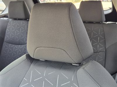 2024 Toyota RAV4 — photo 17 view
