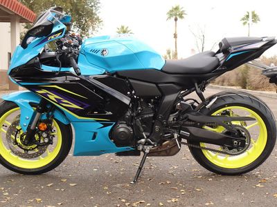 2026 Yamaha YZF-R7 - Photo 3