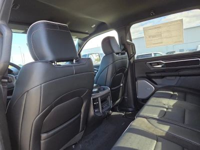 2026 Ram 1500 — photo 9 view