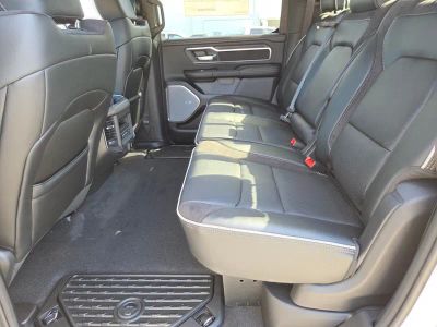 2026 Ram 1500 — photo 8 view