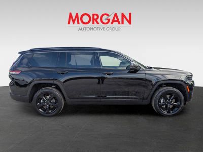 2026 Jeep Grand Cherokee L — side profile view
