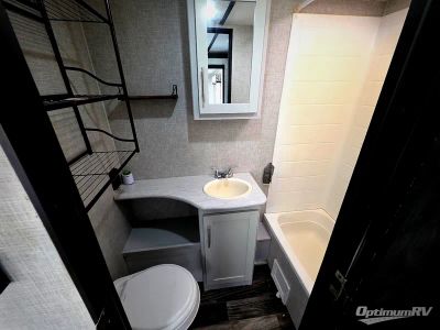 2020 Keystone Bullet — photo 11 view
