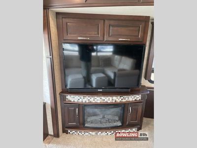 2017 Journey 42E - Photo 17