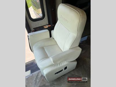 2017 Journey 42E - Photo 37