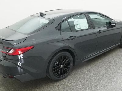 2026 Camry SE - Photo 3
