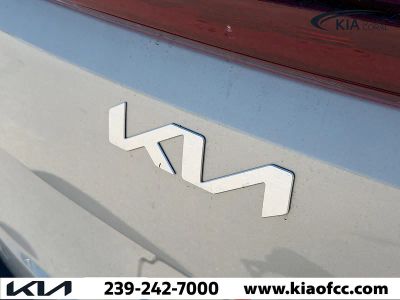 2026 Kia Carnival — photo 10 view