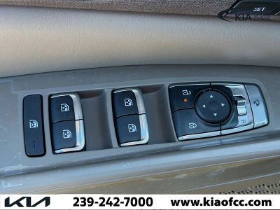 2026 Kia Carnival — photo 24 view
