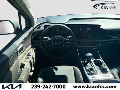 2026 Kia Carnival — photo 17 view
