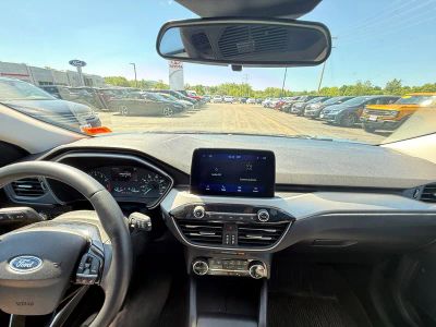 2022 Ford Escape — side profile view