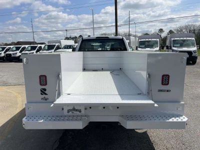 2026 Ford Chassis Cab - Photo 10