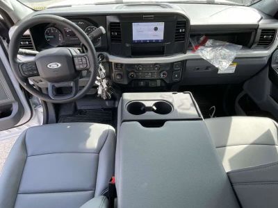 2026 Ford Chassis Cab - Photo 11
