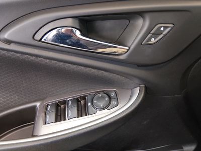 2022 Chevrolet Malibu - Photo 19