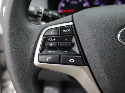 2022 Hyundai Accent — photo 17 view