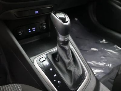 2022 Hyundai Accent — photo 13 view