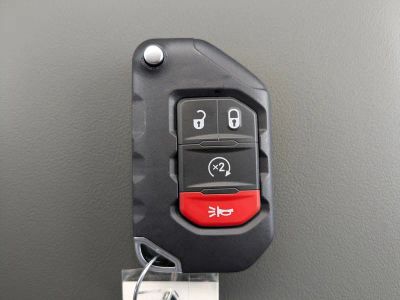 2026 Jeep Gladiator — photo 28 view