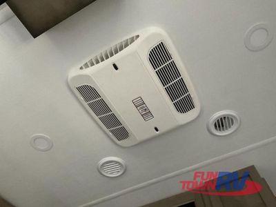 2025 Keystone RV Montana - Photo 32