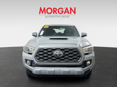 2020 Toyota Tacoma — photo 8 view