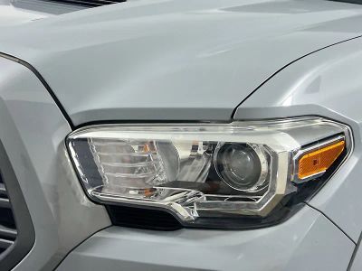 2020 Toyota Tacoma — photo 9 view